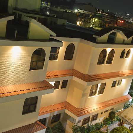 Hotel Premier Huehuetenango Exteriör bild