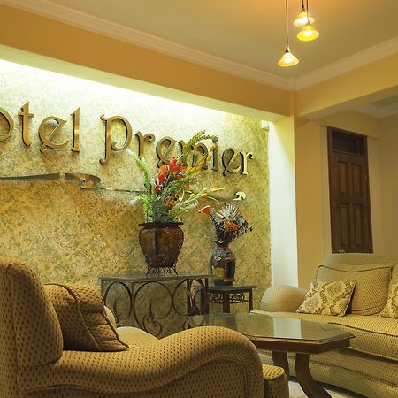 Hotel Premier Huehuetenango Exteriör bild