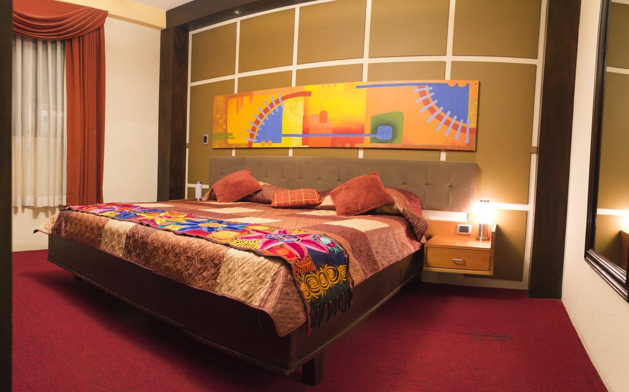 Hotel Premier Huehuetenango Exteriör bild