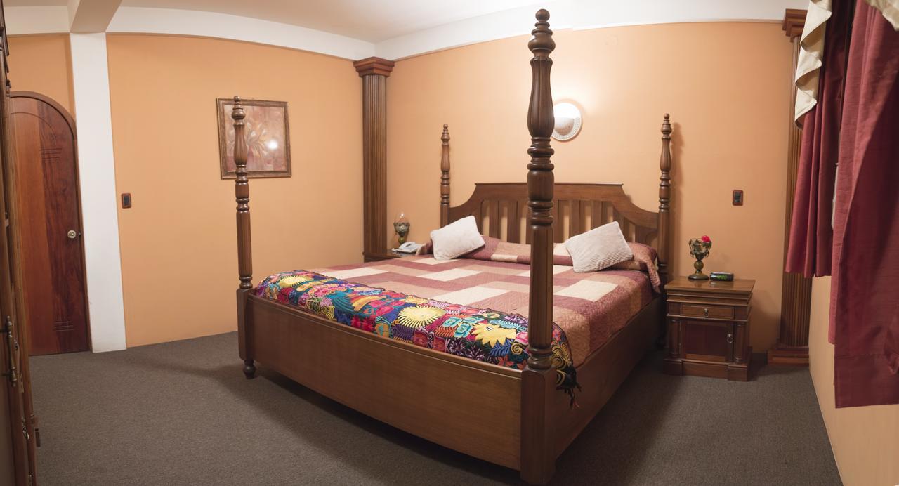 Hotel Premier Huehuetenango Exteriör bild